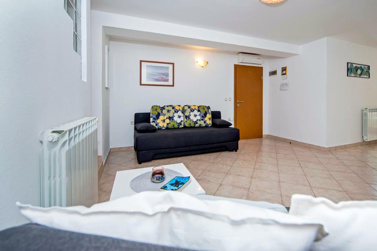 Apartments Vanda Rovinj Luaran gambar
